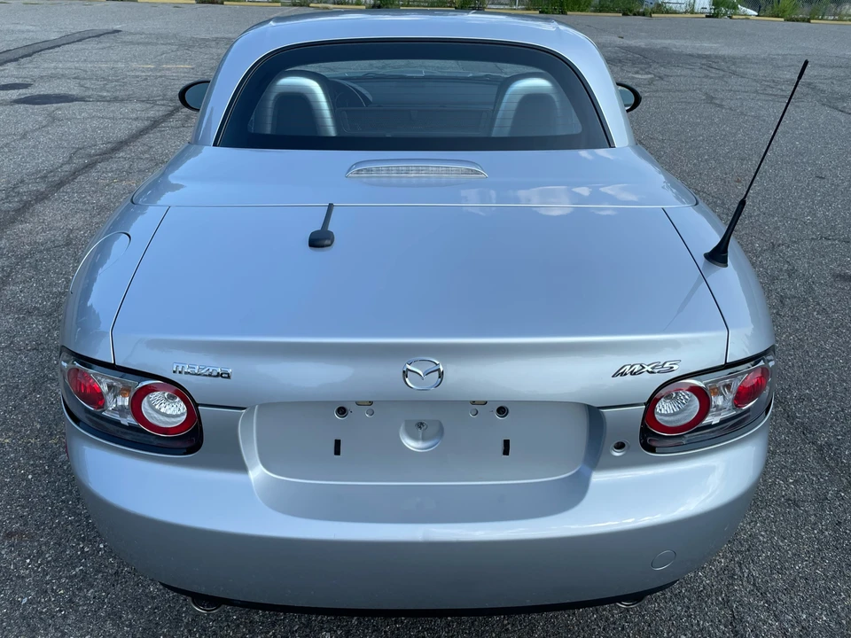 2008 Mazda NC MX-5 Miata - Image 19 of 31