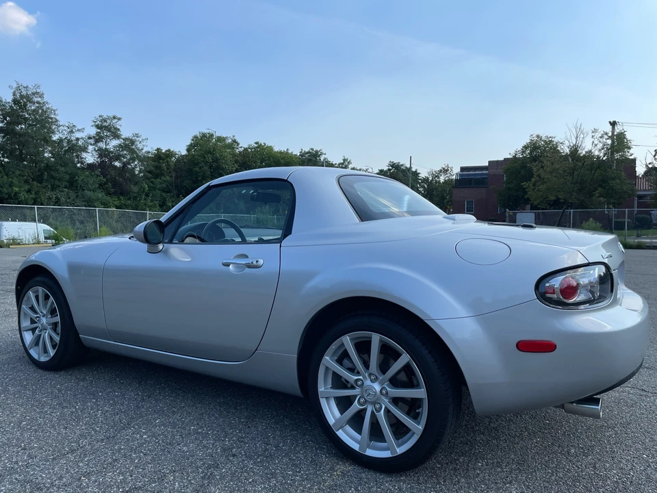 2008 Mazda NC MX-5 Miata - Image 25 of 31