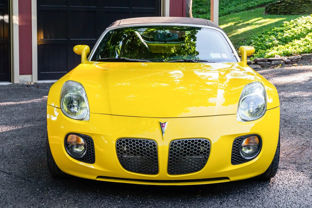 2008 Pontiac Solstice GXP - Image 10 of 31