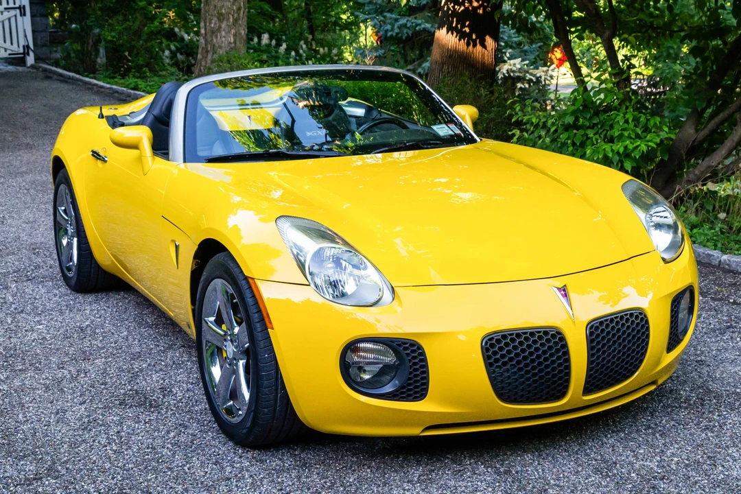 2008 Pontiac Solstice GXP - Image 3 of 31