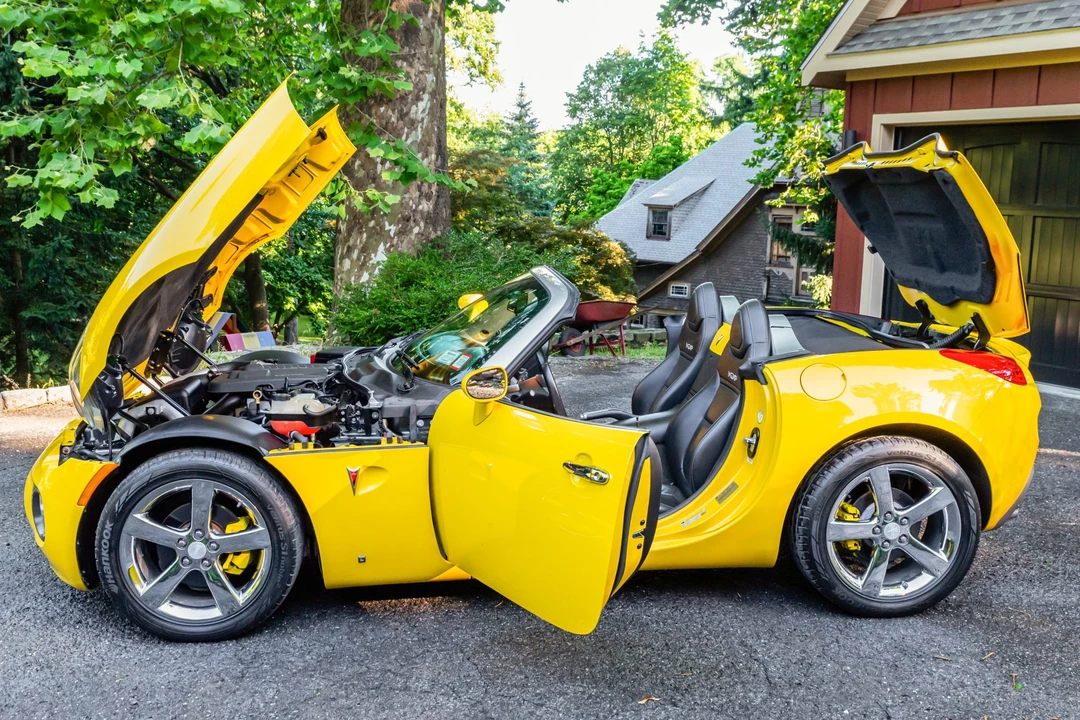 2008 Pontiac Solstice GXP - Image 22 of 31