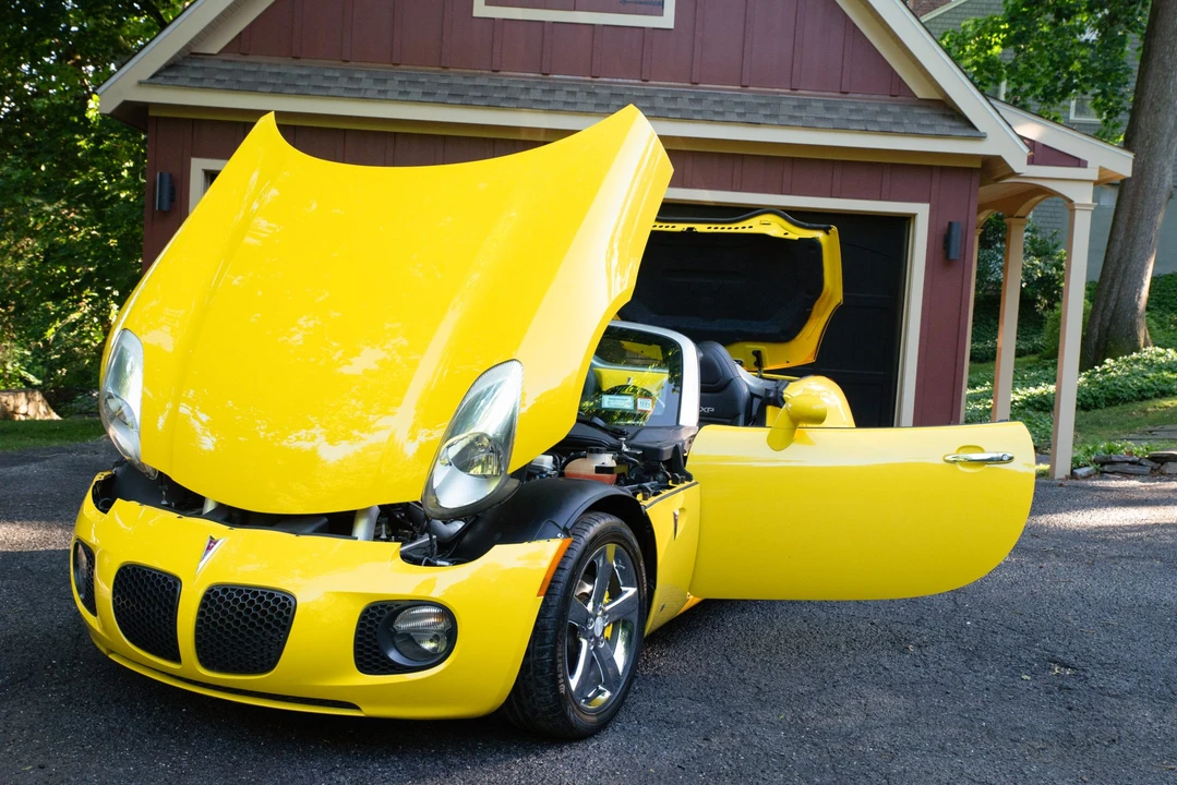 2008 Pontiac Solstice GXP - Image 24 of 31