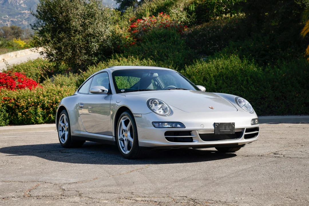2008 Porsche 997 Carrera 4 - Image 10 of 31