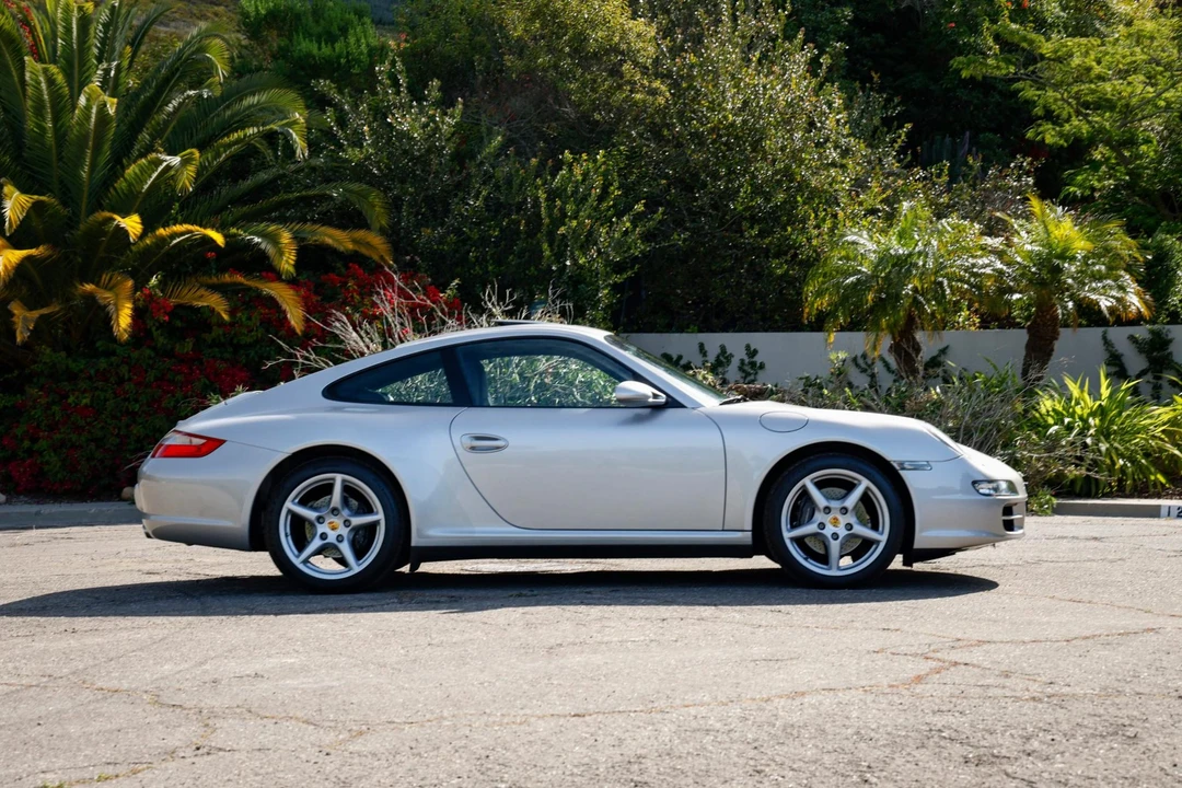 2008 Porsche 997 Carrera 4 - Image 13 of 31