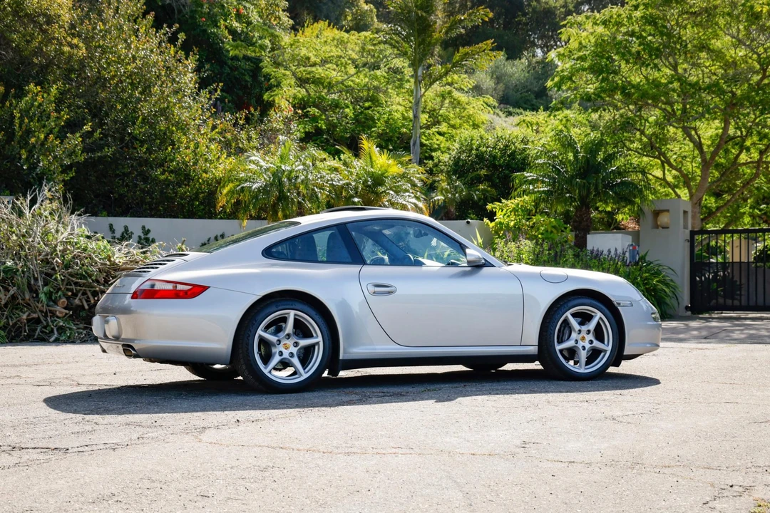 2008 Porsche 997 Carrera 4 - Image 14 of 31