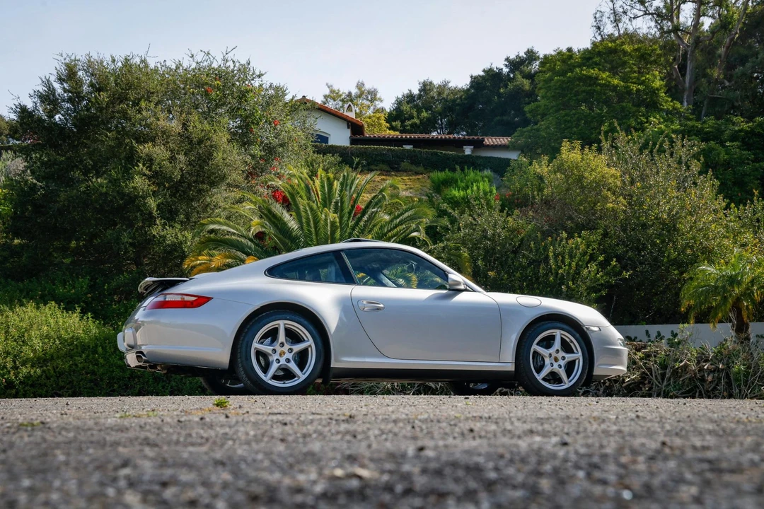 2008 Porsche 997 Carrera 4 - Image 27 of 31