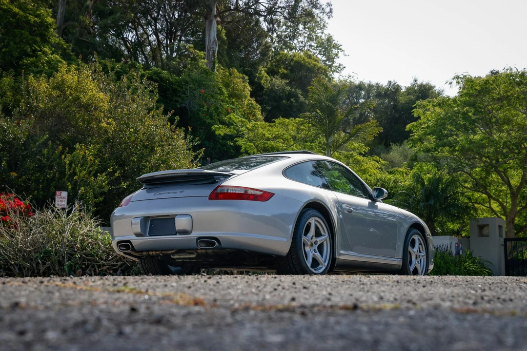 2008 Porsche 997 Carrera 4 - Image 29 of 31