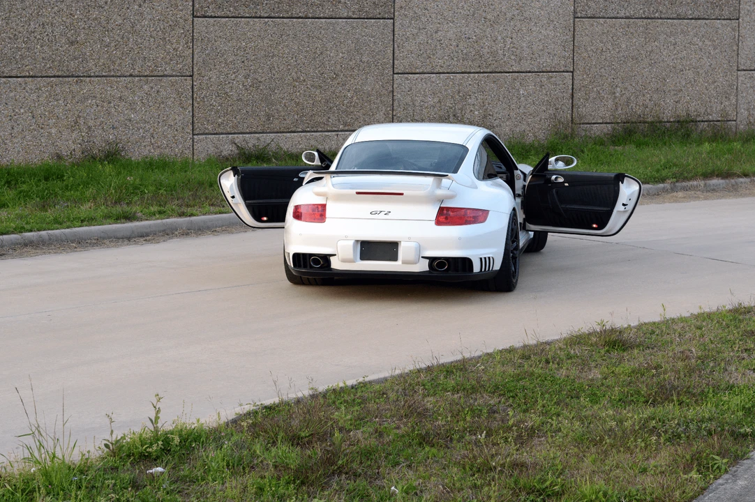 2008 Porsche 997 GT2 - Image 18 of 31