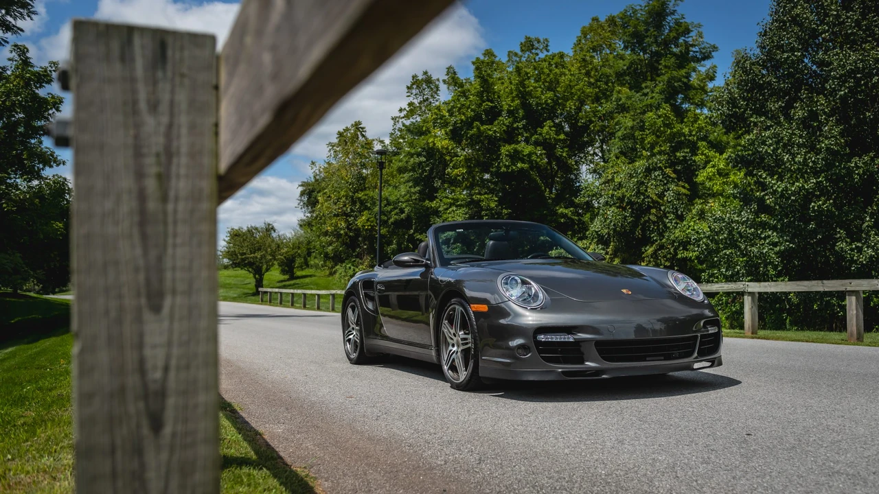 2008 Porsche 997 Turbo - Image 16 of 31