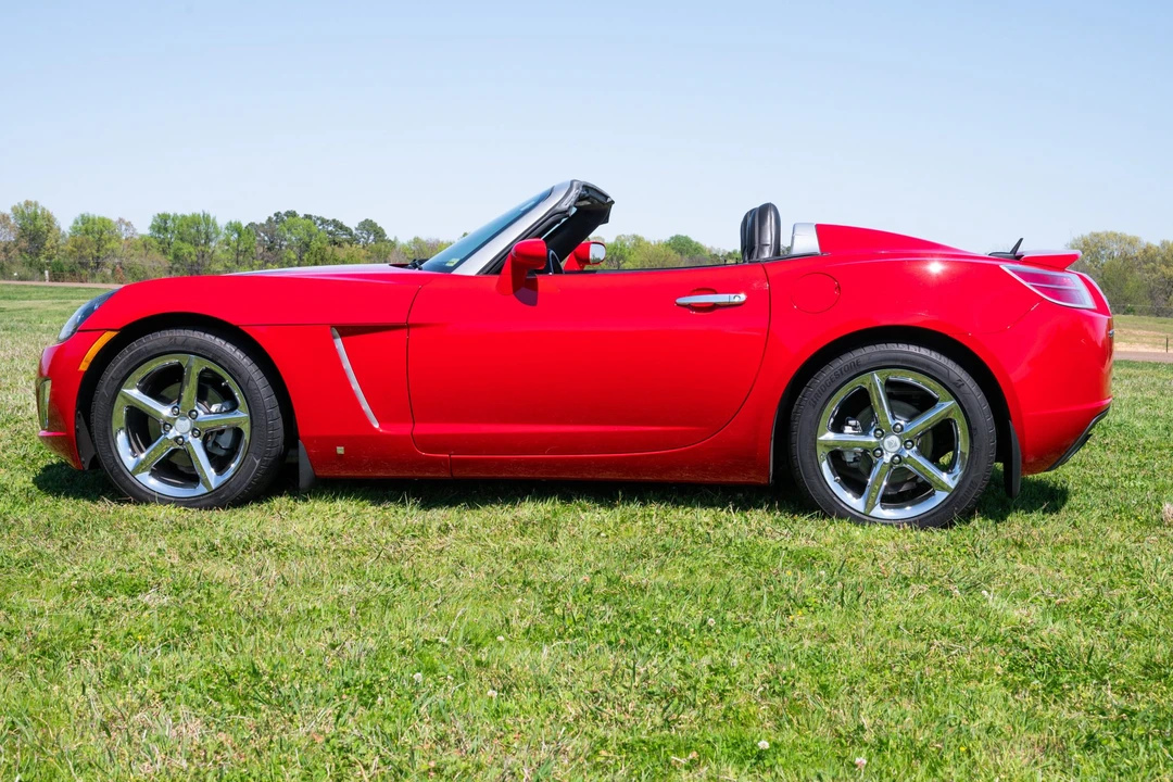 2008 Saturn Sky Red Line - Image 3 of 31