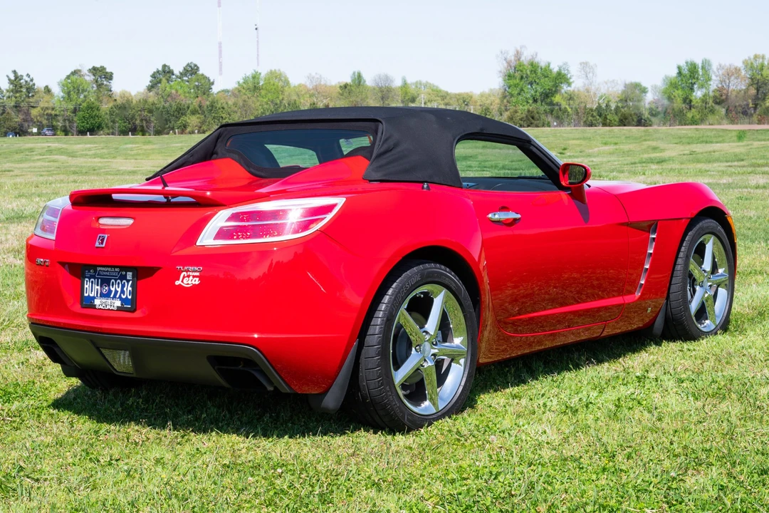 2008 Saturn Sky Red Line - Image 14 of 31