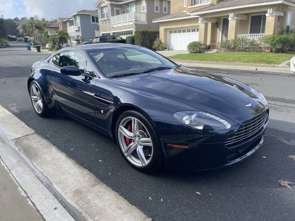 2009 Aston Martin V8 Vantage (2006-2017) - Image 6 of 31