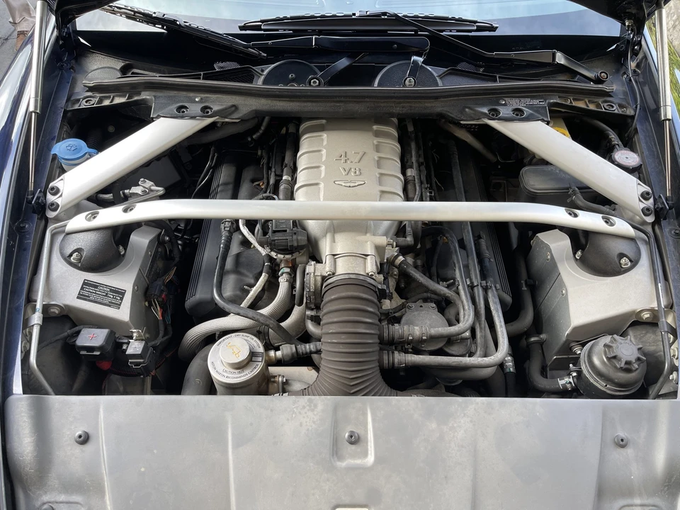 2009 Aston Martin V8 Vantage (2006-2017) - Image 23 of 31