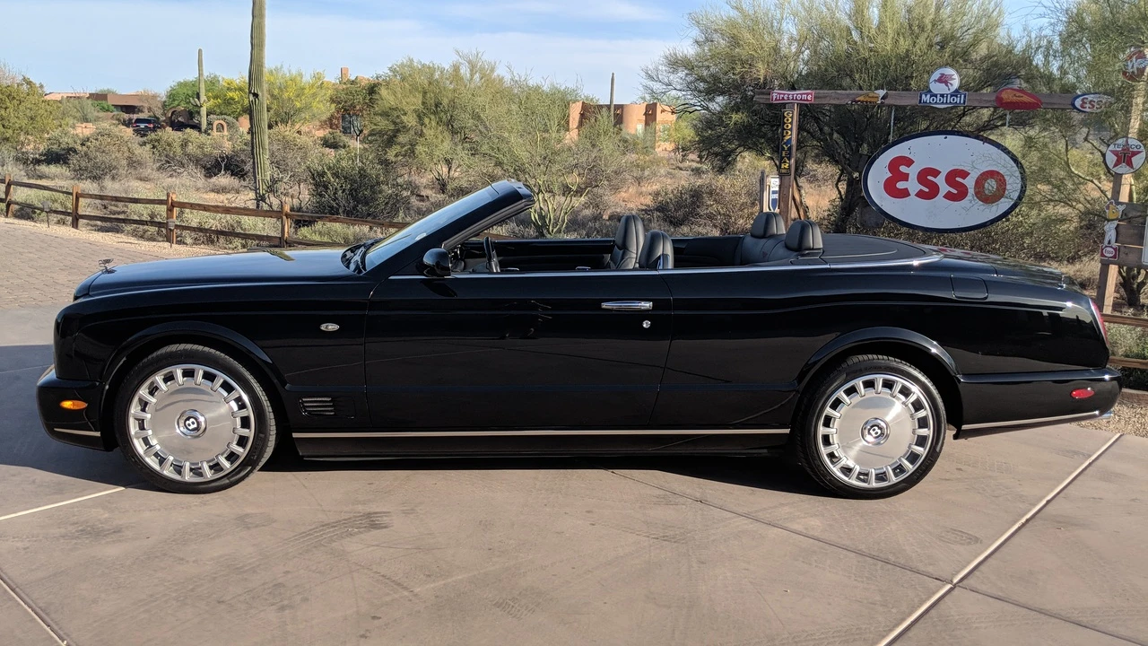 2009 Bentley Azure 2nd Gen - Image 9 of 31