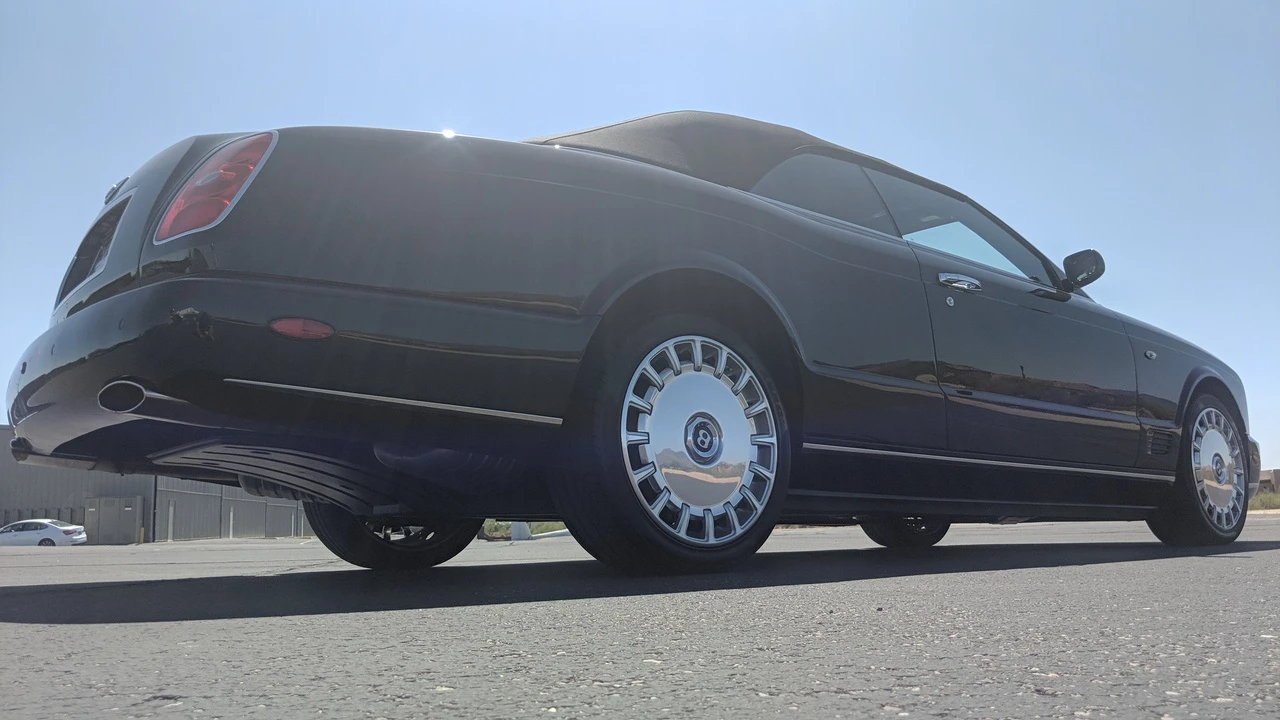 2009 Bentley Azure 2nd Gen - Image 17 of 31
