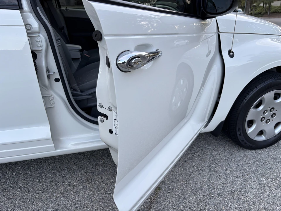 2009 Chrysler PT Cruiser - Image 29 of 31