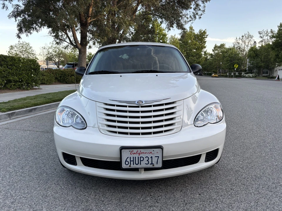 2009 Chrysler PT Cruiser - Image 3 of 31
