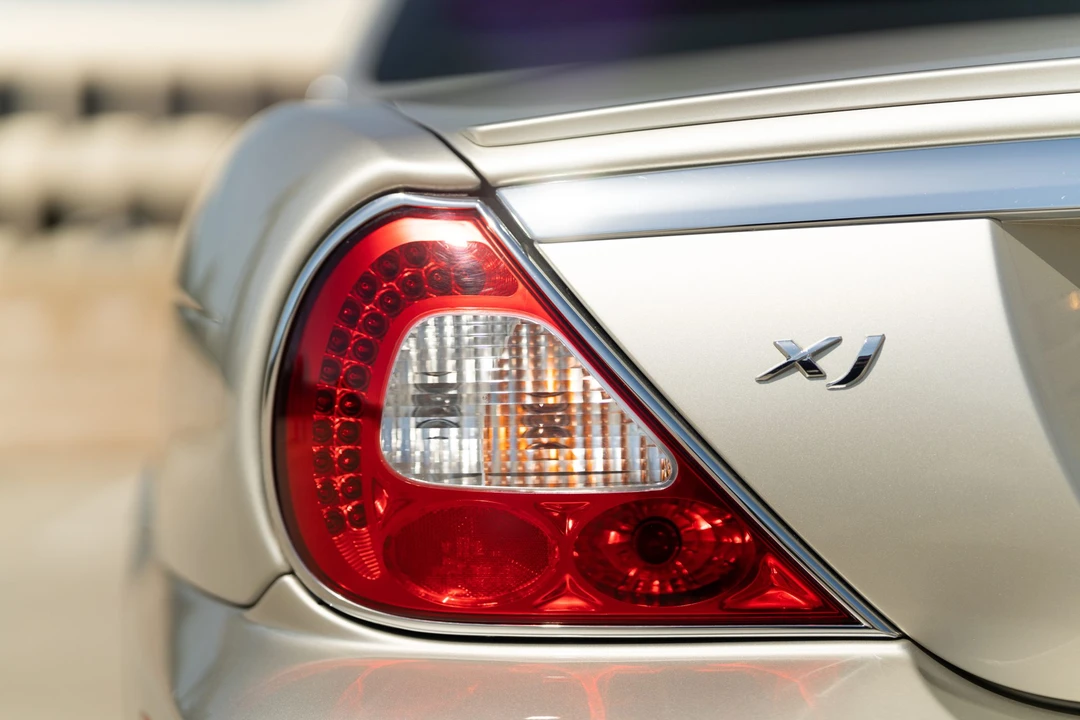 2009 Jaguar X350/X356/X358 XJ - Image 15 of 31