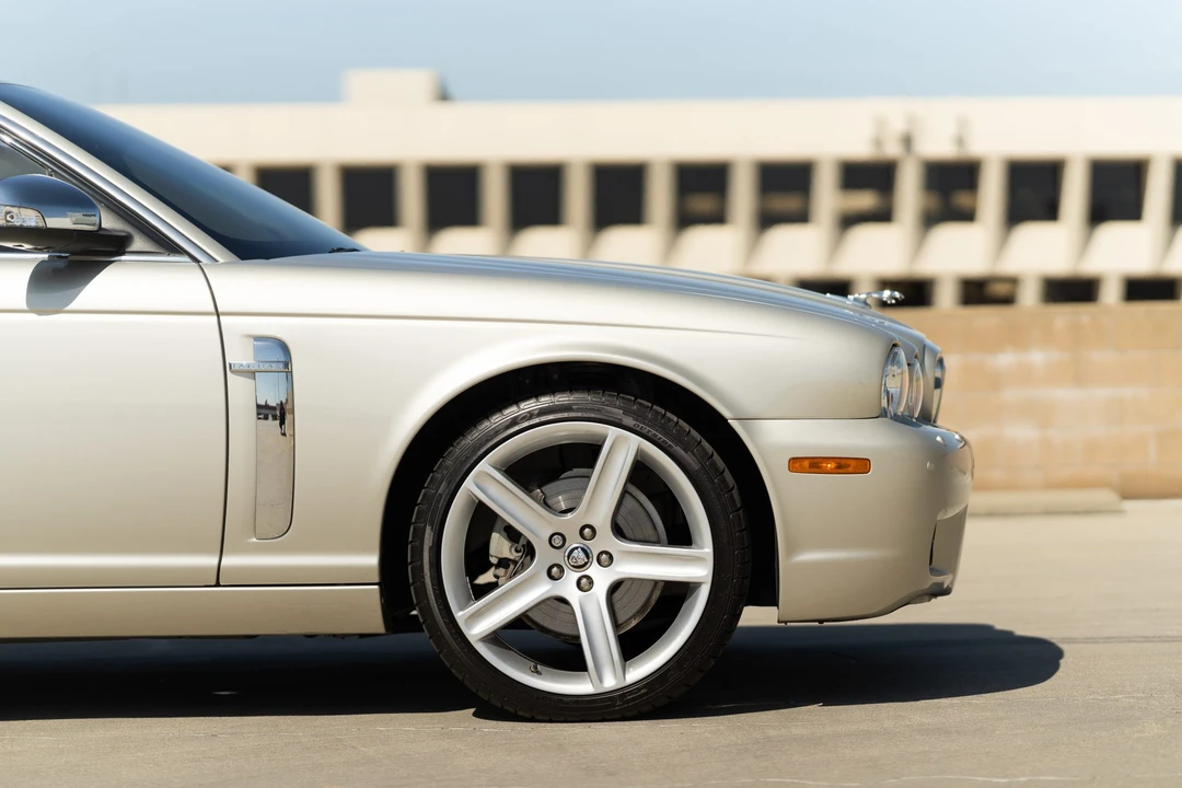 2009 Jaguar X350/X356/X358 XJ - Image 11 of 31