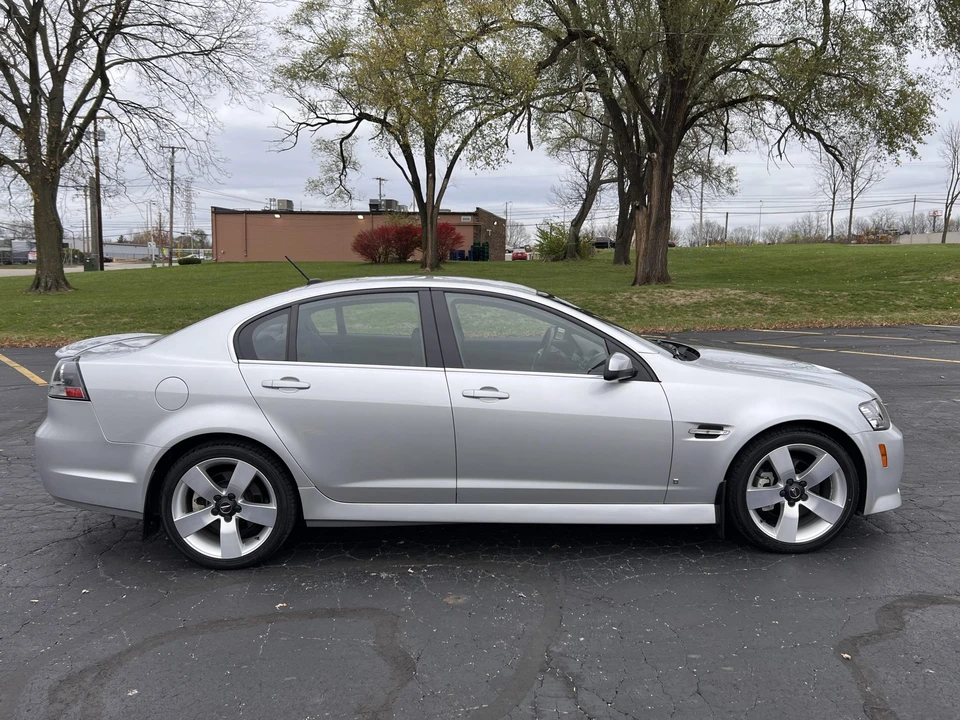 2009 Pontiac G8 - Image 11 of 31