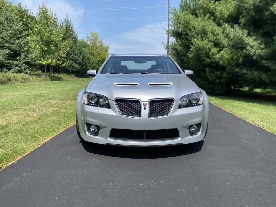 2009 Pontiac G8 - Image 10 of 31
