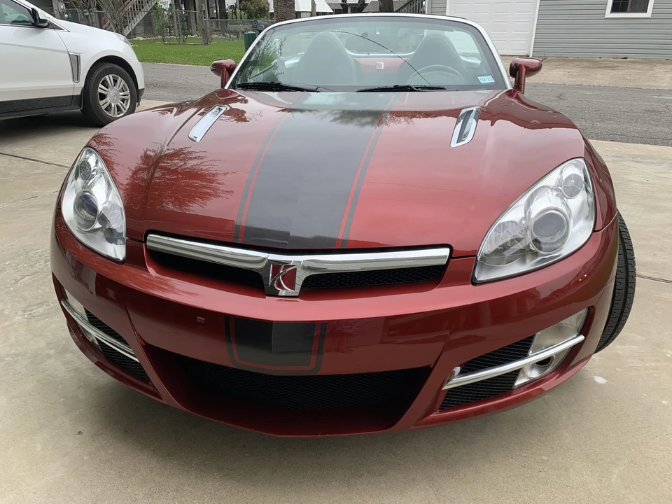 2009 Saturn Sky - Image 4 of 31