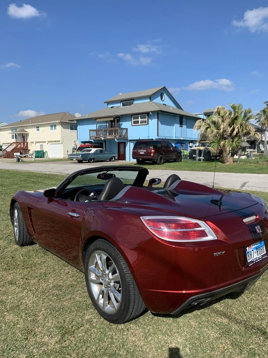 2009 Saturn Sky - Image 23 of 31