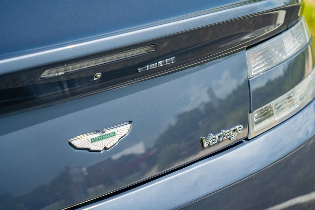 2010 Aston Martin V8 Vantage (2006-2017) - Image 29 of 31