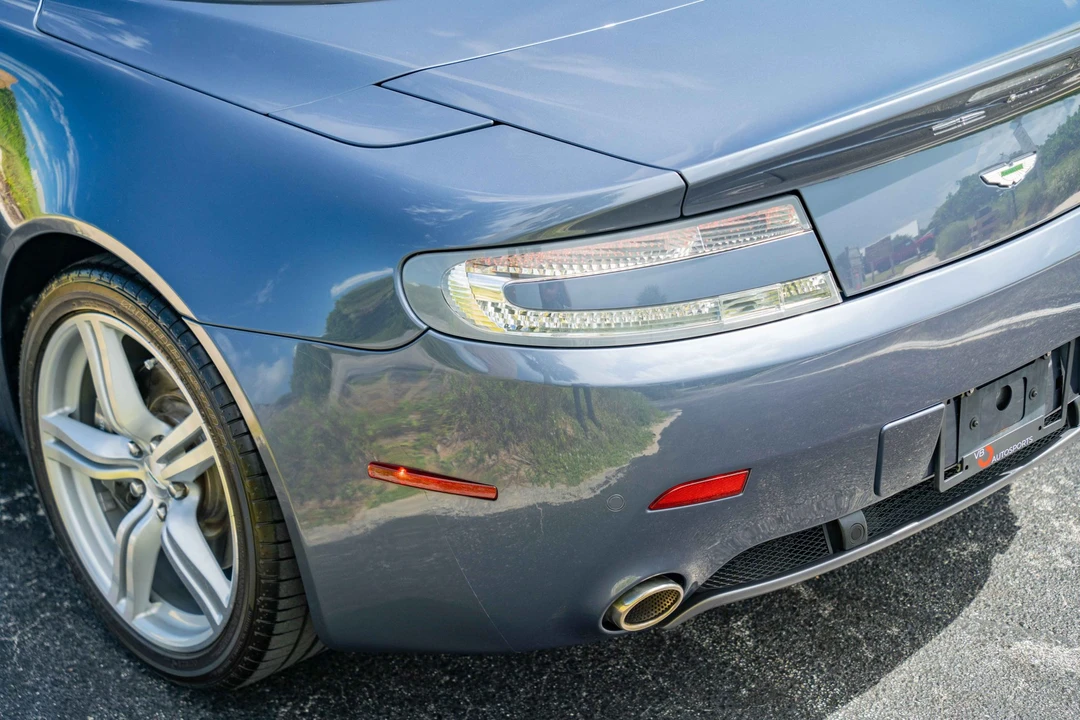 2010 Aston Martin V8 Vantage (2006-2017) - Image 31 of 31