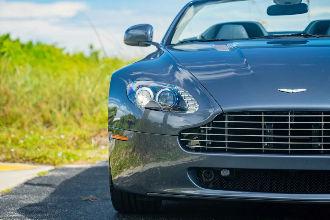 2010 Aston Martin V8 Vantage (2006-2017) - Image 19 of 31