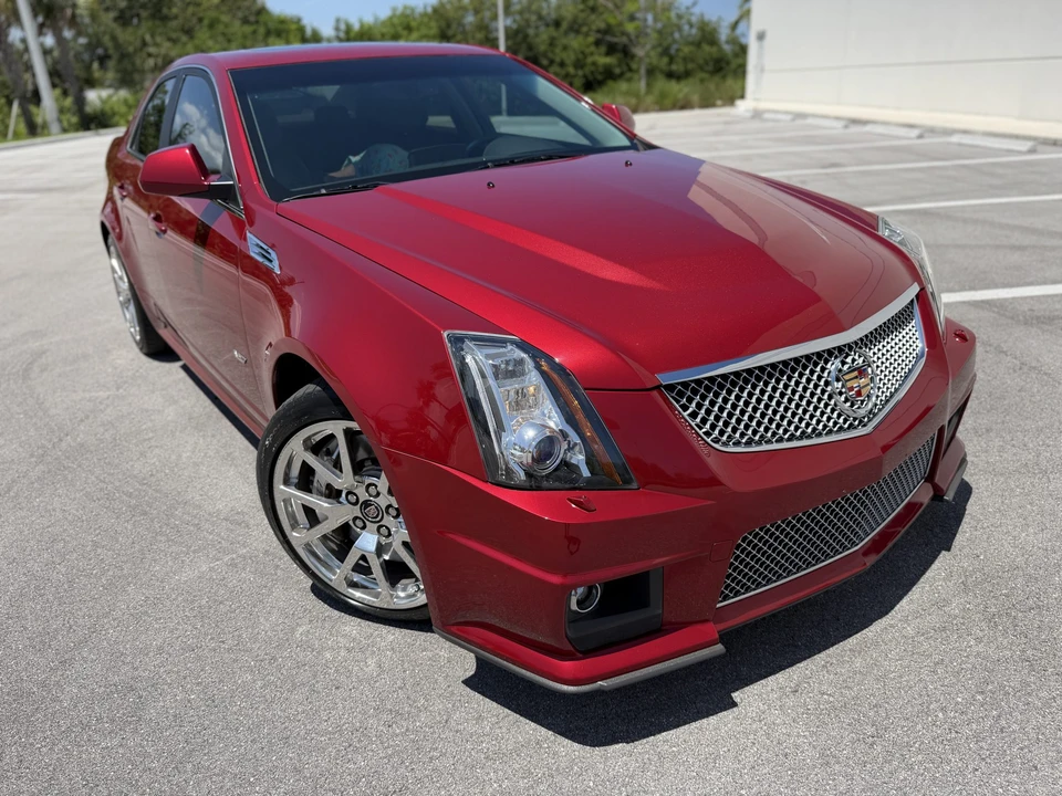 2010 Cadillac CTS-V 2nd Gen - Image 16 of 31