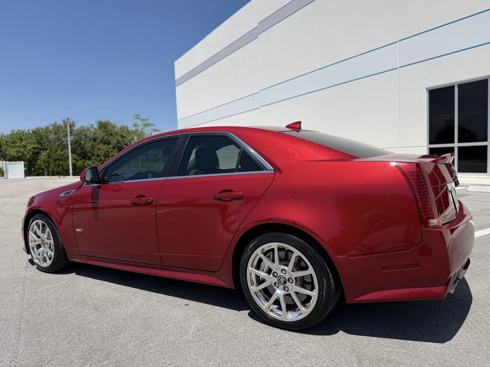 2010 Cadillac CTS-V 2nd Gen - Image 6 of 31