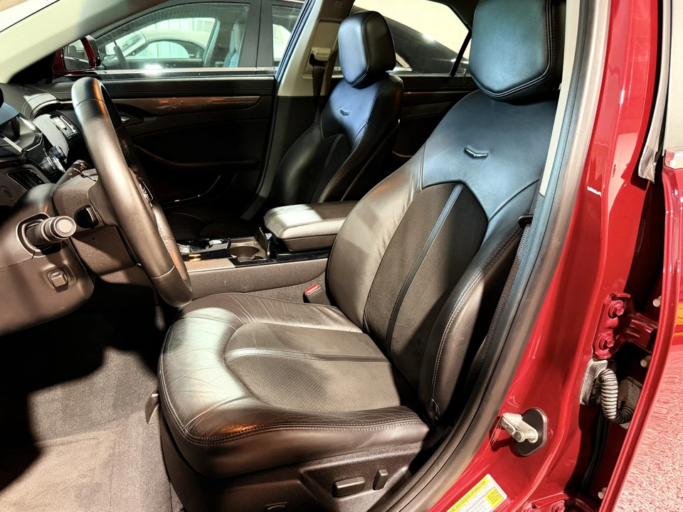 2010 Cadillac CTS-V 2nd Gen - Image 23 of 31