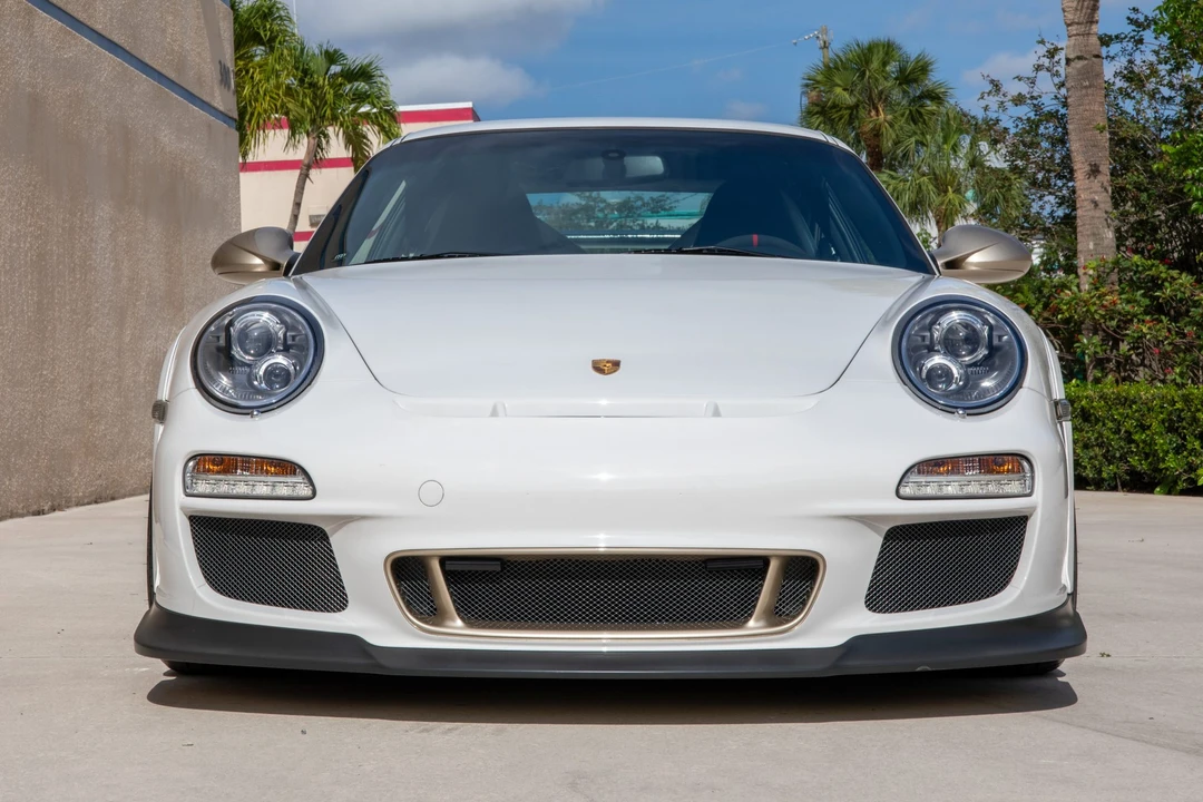 2010 Porsche 997 GT3 RS - Image 3 of 31