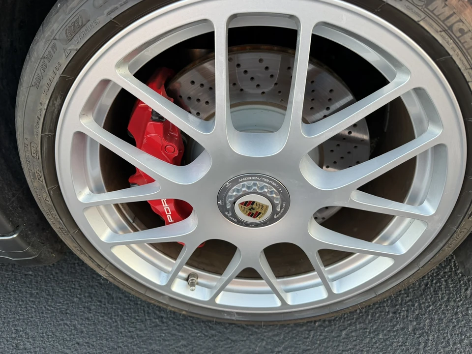 2010 Porsche 997 Turbo - Image 19 of 31