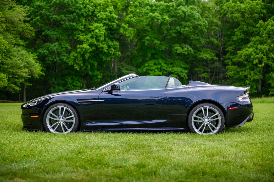 2011 Aston Martin DBS (2008-2012) - Image 9 of 31