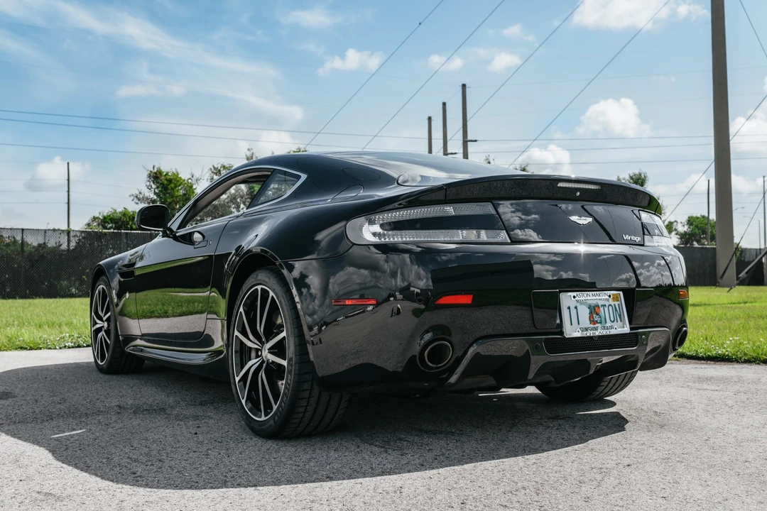 2011 Aston Martin V8 Vantage (2006-2017) - Image 3 of 31