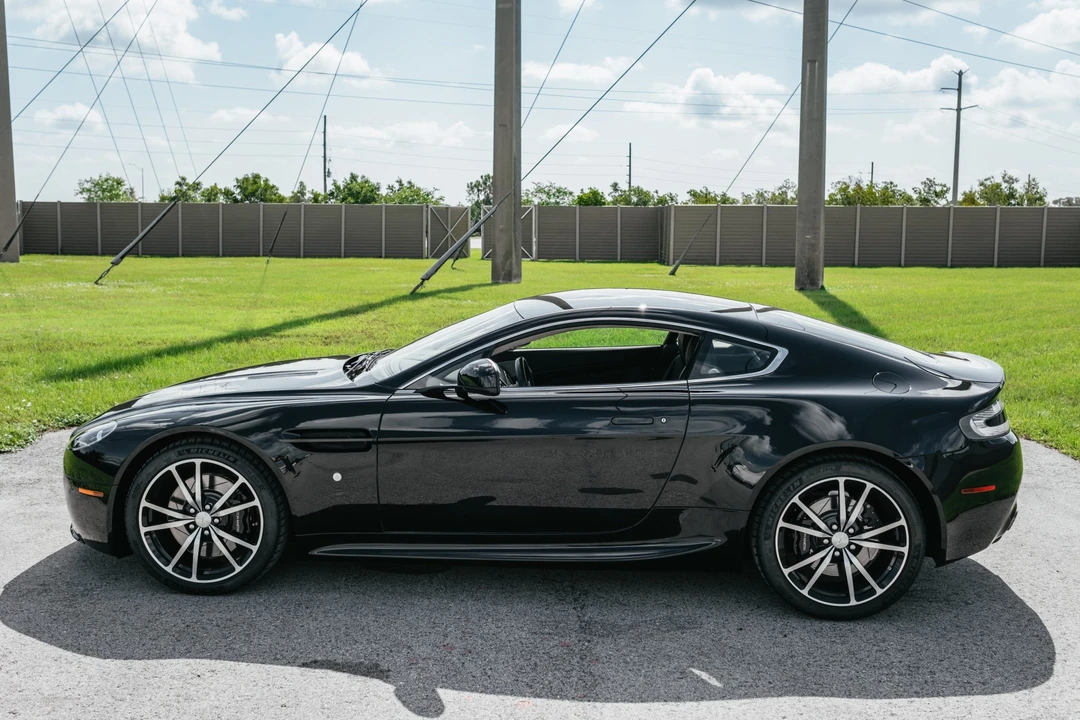 2011 Aston Martin V8 Vantage (2006-2017) - Image 2 of 31