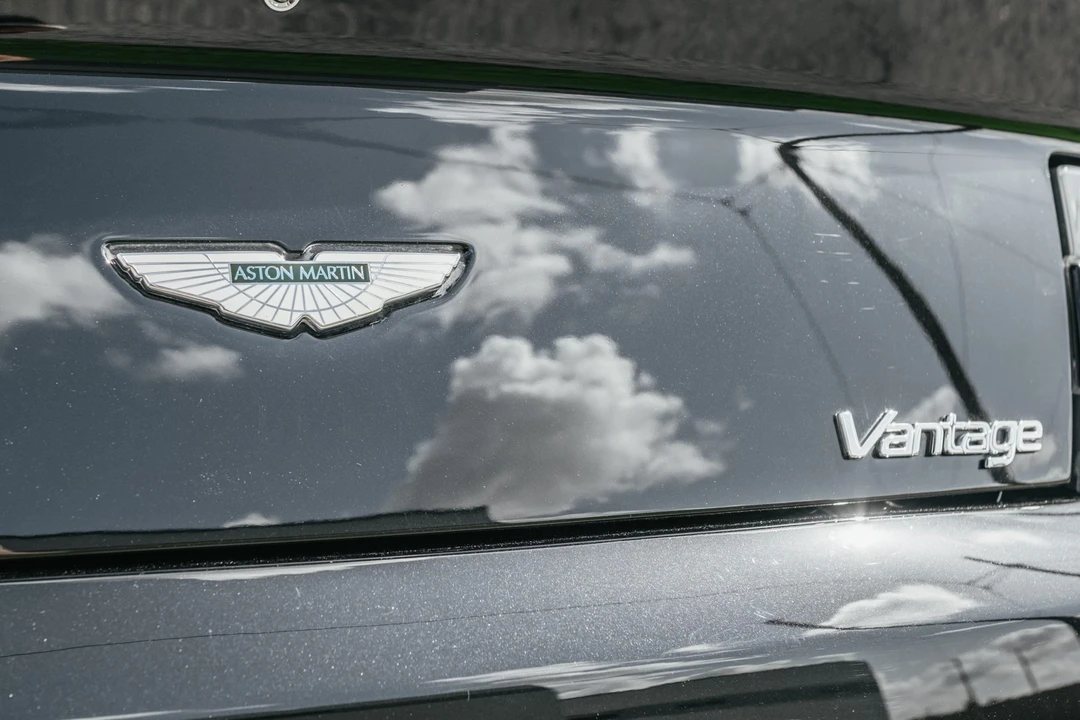 2011 Aston Martin V8 Vantage (2006-2017) - Image 16 of 31