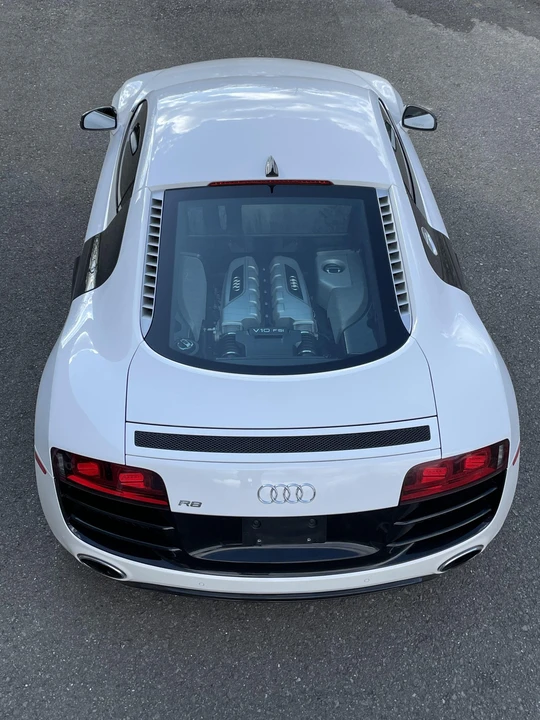 2011 Audi 42 R8 - Image 29 of 31