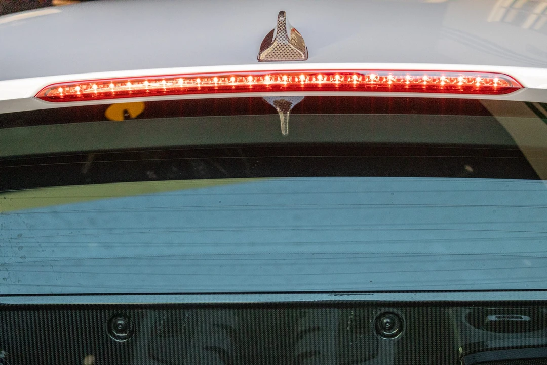 2011 Audi 42 R8 - Image 26 of 31