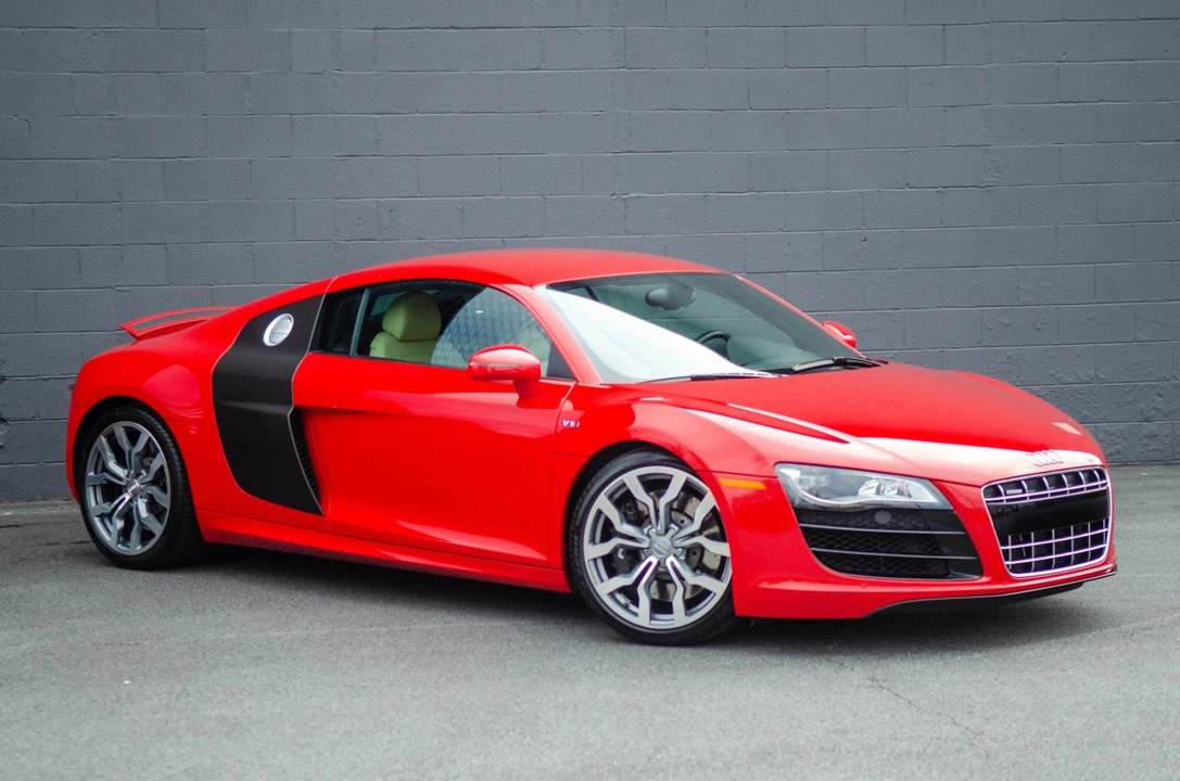 2011 Audi 42 R8 - Image 20 of 31