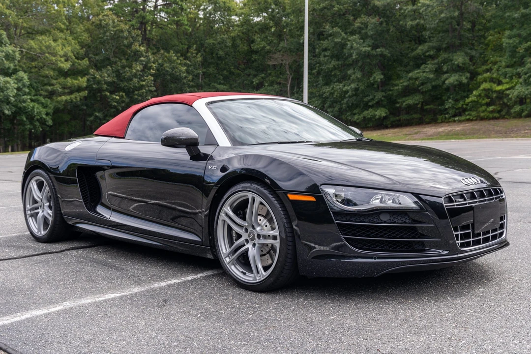 2011 Audi 42 R8 - Image 11 of 31