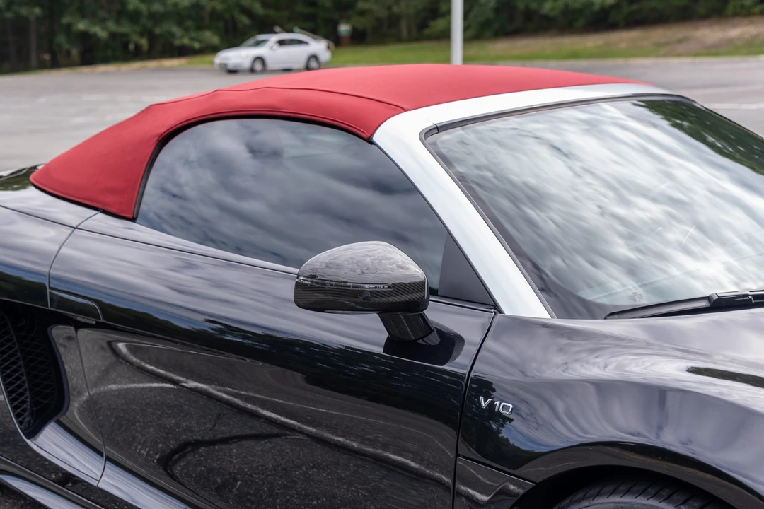 2011 Audi 42 R8 - Image 30 of 31