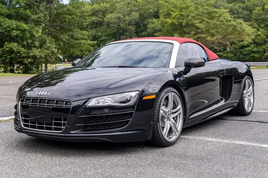 2011 Audi R8 V10 Spyder 6-Speed