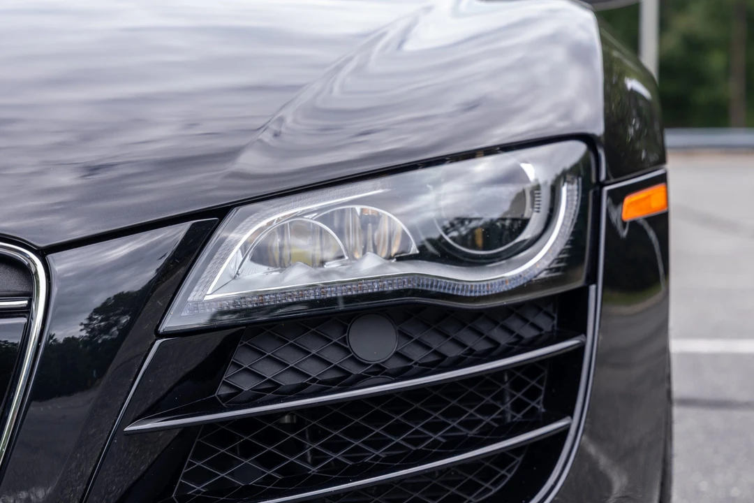 2011 Audi 42 R8 - Image 20 of 31