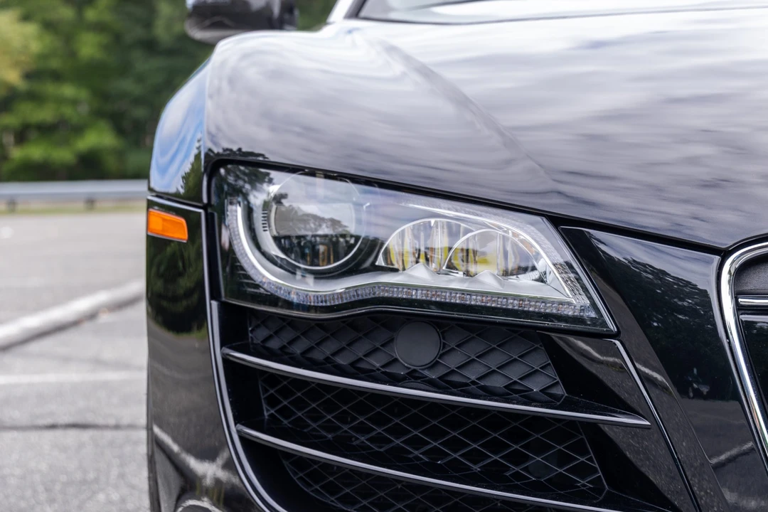 2011 Audi 42 R8 - Image 19 of 31