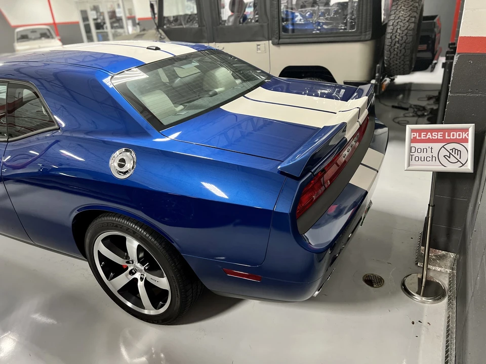 2011 Dodge Challenger SRT8 & 392 3rd Gen - Image 26 of 31