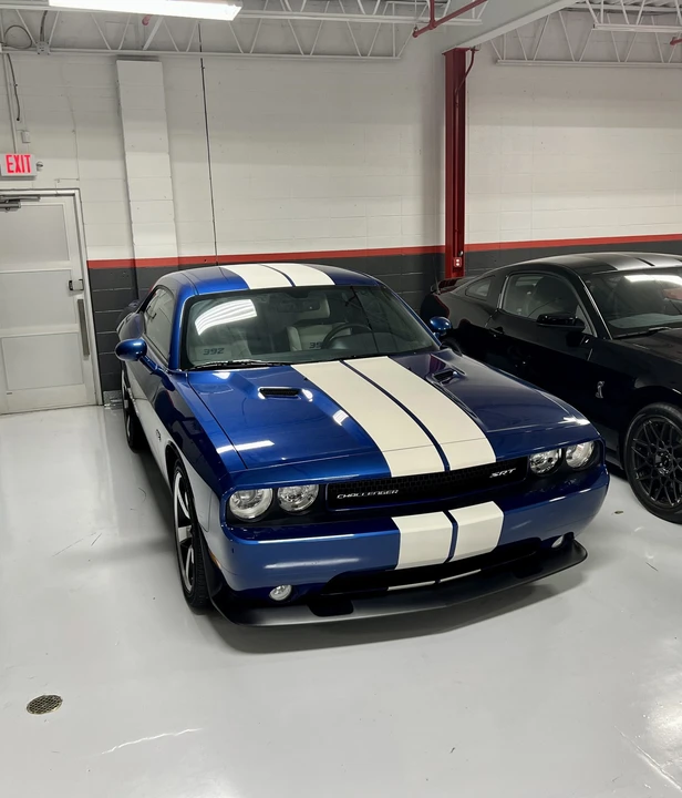 2011 Dodge Challenger SRT8 & 392 3rd Gen - Image 5 of 31