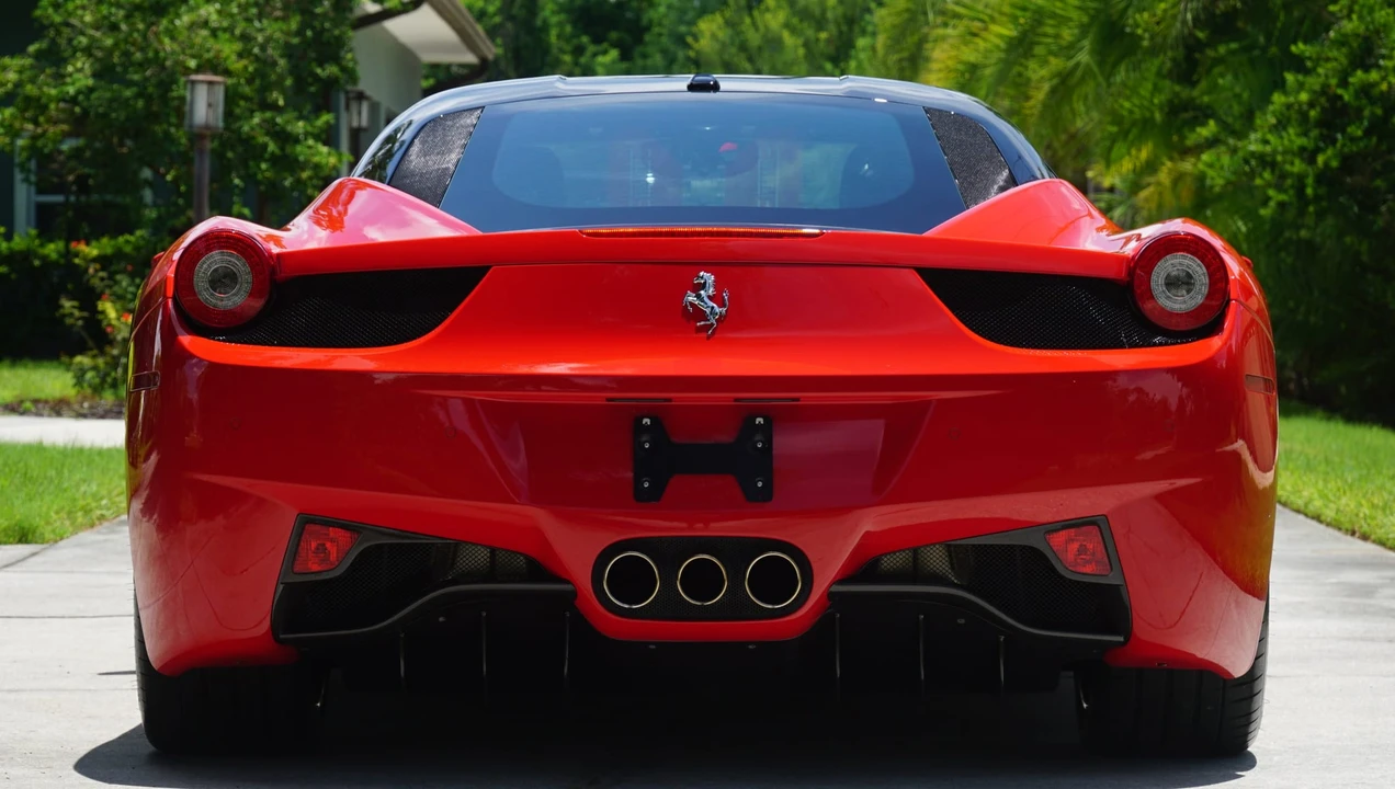 2011 Ferrari 458 Italia - Image 22 of 31